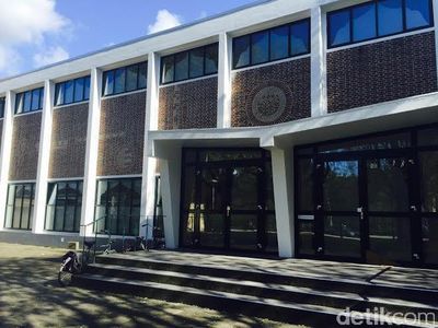Menengok Masjid yang Dibangun Warga RI di Belanda