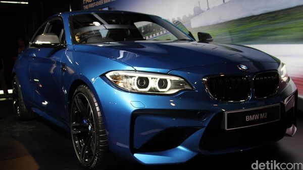 BMW Luncurkan Mobil Sport M2