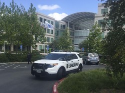 Pegawai Apple Ditemukan Tewas di Ruang Konferensi