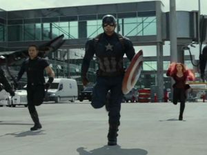 Berapa Kg Captain America dan Avengers Kalau Angkat Beban? Ini Perkiraannya