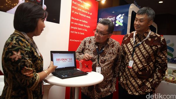 DBS Dekatkan Transaksi Perbankan Online