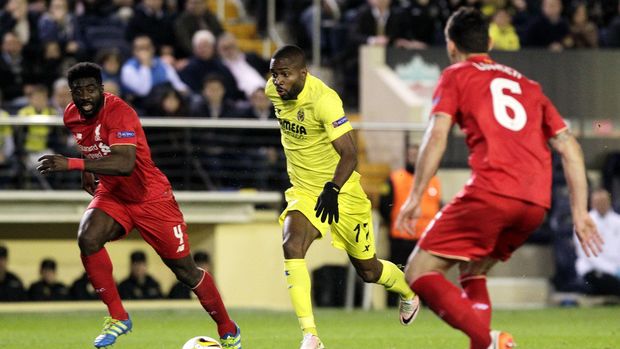 Villarreal menundukkan Liverpool 1-0 pada pertandingan leg I semifinal Liga Europa di El Madrigal, Jumat (29/4). Satu-satunya gol itu dicetak oleh Adrian Lopez.