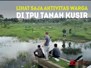Unik! Mancing Ikan di Kuburan TPU Tanah Kusir