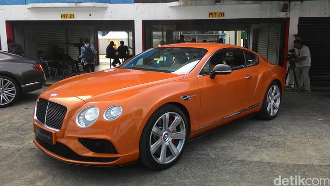 Bentley Siapkan Mobil Hybrid Bermesin V6