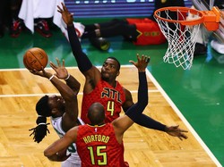Kalahkan Celtics di Gim Enam, Hawks Maju ke Semifinal Wilayah