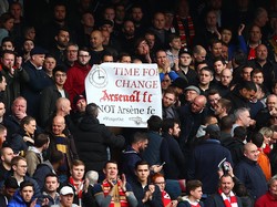 Arsenal Gagal Juara, Wenger Kritik Fans