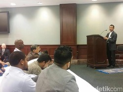 Imam Shamsi Ali Beri Khutbah Jumat di Gedung Capitol