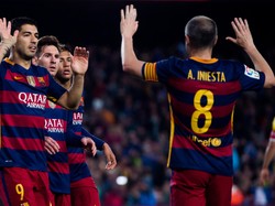 Enrique Optimistis Barca Akan Juarai Liga dan Copa del Rey