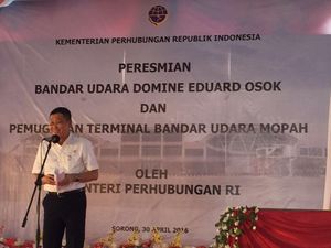 Jonan Resmikan Bandara di Sorong dan Merauke Jonan Resmikan Bandara di Sorong dan Merauke