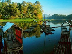 Akhir Pekan yang Tenang di Situ Gede Tasikmalaya