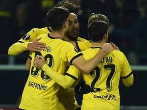 Dortmund Hantam Wolfsburg, Terus Tekan Bayern Hingga Akhir