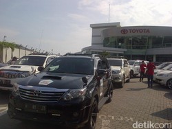 115 Mobil Toyota Berburu Harta Karun di Semarang