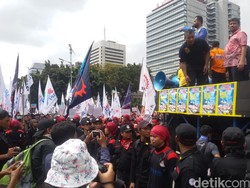 KSPI: Peringatan May Day 2016 di 28 Provinsi Diprediksi Diikuti 1 Juta Buruh