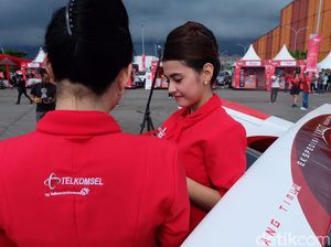 Pramugari Cantik dan Si Elang Putih dari Makassar