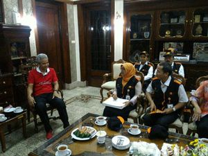 Disensus Ekonomi, Canda Gubernur Ganjar: Ingin Buka Angkringan