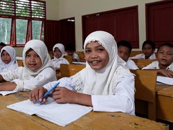 Berkontribusi Membesarkan Bangsa Melalui Pendidikan