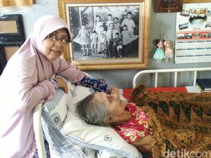 Pelajaran dari Ibu Budi Siti Rahmani Rauf, Membaca Sampai Akhir Hayat