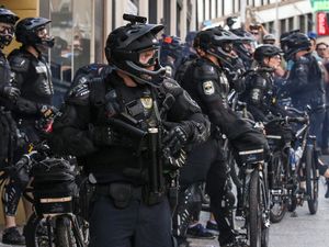 Demo May Day, Ribuan Demonstran AS Protes Kebijakan Imigrasi Trump