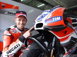 Casey Stoner Tak Sabar Sapa Ducatisti