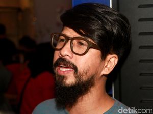 Diwanti-wanti Istri soal Poligami, Aryo Wahab Ingat Pesan Ustaz Arifin Ilham Diwanti-wanti Istri soal Poligami, Aryo Wahab Ingat Pesan Ustaz Arifin Ilham