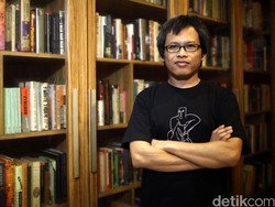 Dua Penulis Masuk Long List FT/OppenheimerFunds Emerging Voices Awards