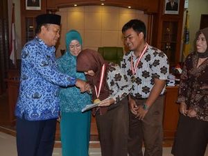 Pelajar Lamongan Berprestasi di Tingkat International Dapat Penghargaan Pelajar Lamongan Berprestasi di Tingkat International Dapat Penghargaan