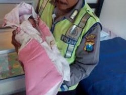 Lagi, Sesosok Bayi Perempuan Ditemukan di Rombong Bakso
