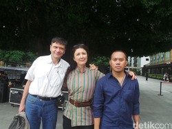 Kolaborasi Bareng Les Remouleurs, Musik Senyawa Tampil Beda di Pentas Sang Burung