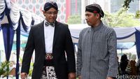 Anies Baswedan Pimpin Upacara Peringatan Hardiknas