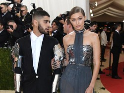 Sweet, Ini Cara Zayn Malik Memanjakan Gigi Hadid