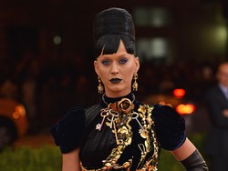 Katy Perry Ingin Taylor Swift Minta Maaf Padanya