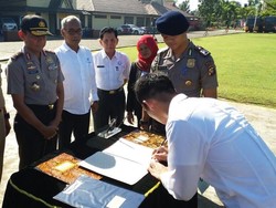 Jangan Percaya Apabila Ada yang Bisa Bantu untuk Jadi Polisi di Kalbar!