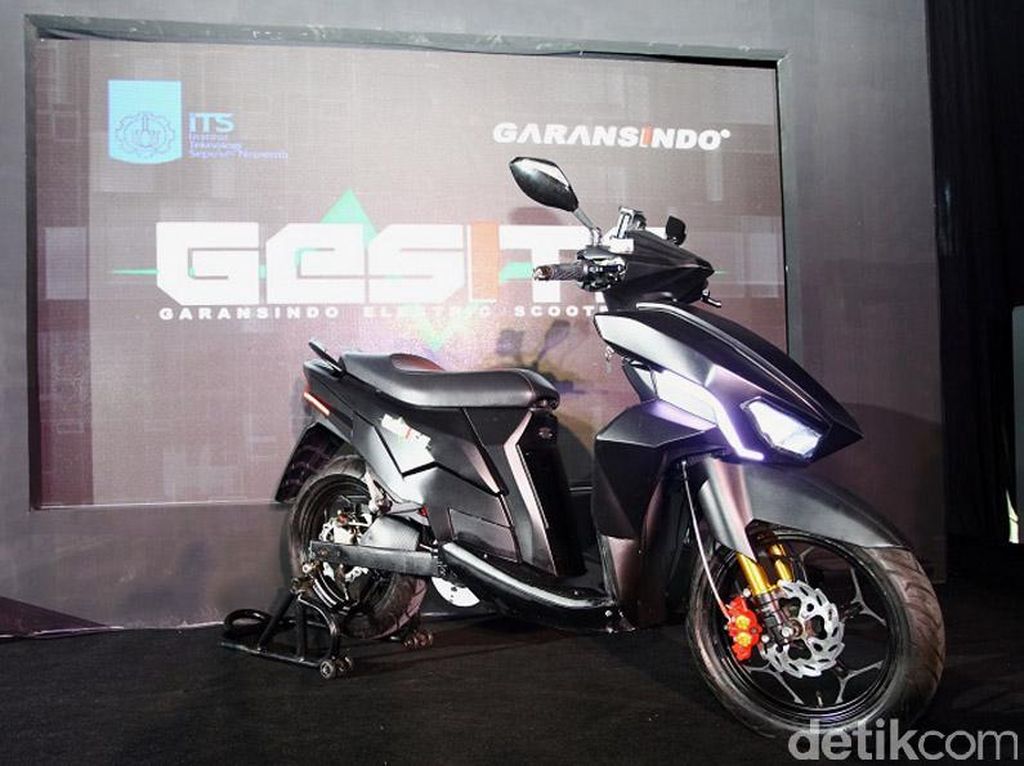 Motor Listrik Gesits Meluncur Lebih Cepat? Motor Listrik Gesits Meluncur Lebih Cepat?
