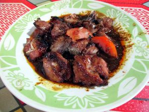 Warung Sate Pak Meyet: Di Sini Bisa Sarapan Lelung dan Sate Kambing yang Miroso