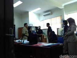 Orangtua Korban dan Orangtua Siswi Pembully Dipertemukan di SMA 3 Setiabudi