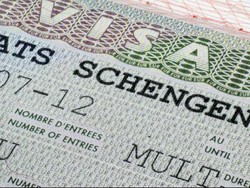 Suara Uni Eropa Pecah Soal Pelarangan Visa Untuk Rusia