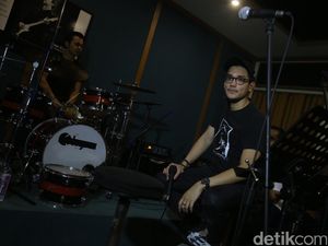 Konser Tur 5 Kota Afgan Dimulai 14 Mei Konser Tur 5 Kota Afgan Dimulai 14 Mei
