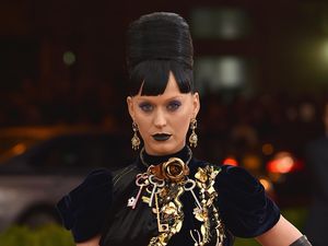 Ini Respons Katy Perry Soal Calvin Harris vs Taylor Swift?