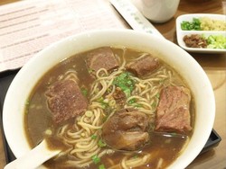 Mau Cicip Beef Noodle Soup Termahal Dunia Seharga Rp 3,9 Juta?