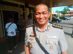 Perwira Polisi Aniaya Polwan Cantik, Polda Jabar: AKBP B Sudah Tidak di Jabar Perwira Polisi Aniaya Polwan Cantik, Polda Jabar: AKBP B Sudah Tidak di Jabar