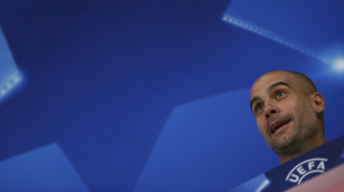 Football Soccer - Bayern Munich v Atletico Madrid - Allianz Arena Munich, Germany - 02/05/16 Bayern Munichs coach Pep Guardiola during news conference prior to UEFA Champions League semi-final return match against Atletico Madrid       REUTERS/Michaela Rehle