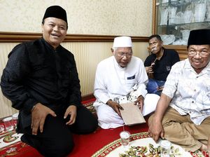 Sejumlah Tokoh Nasional Melayat Tuty Alawiyah Sejumlah Tokoh Nasional Melayat Tuty Alawiyah