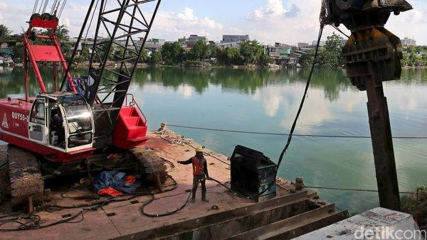 Turap Beton Danau Sunter