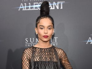 Zoe Kravitz Sebut Tren Botox Terkini Pembodohan dan Menyeramkan