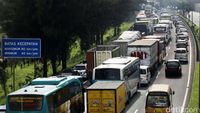 Libur Panjang, Tol JORR Macet