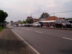 Libur Panjang, Kendaraan Mulai Tol Pandaan Hingga Purwosari Mengular