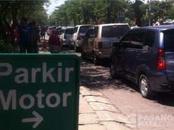 Lalin ke Ancol dan Ragunan Macet Akibat Membeludaknya Pengunjung