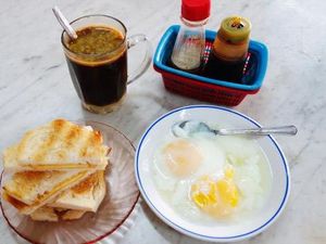 Sedang di Singapura? Jangan Lupa Sarapan dengan 8 Menu Favorit Ini (2) Sedang di Singapura? Jangan Lupa Sarapan dengan 8 Menu Favorit Ini (2)
