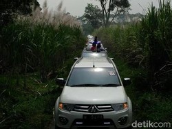 Komunitas Pajero Sport Arungi Gunung Kelud