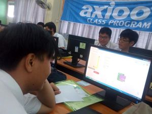 Pelajar SMK Bandung Berbagi Ilmu Coding di Thailand
